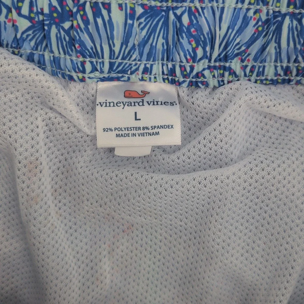 Vineyard Vines Mens Chappy Swim Trunks Blue Seashells Size Large 4.5